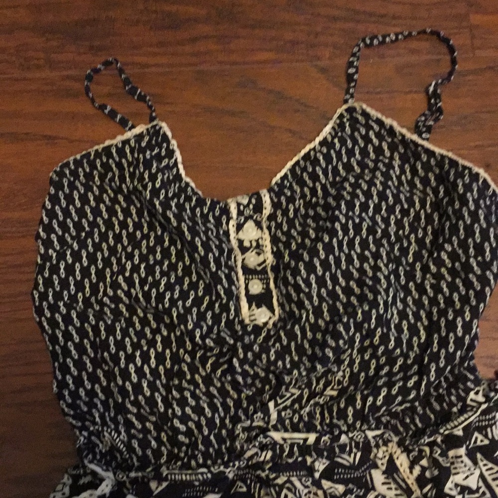Romper - Picture 2 of 3